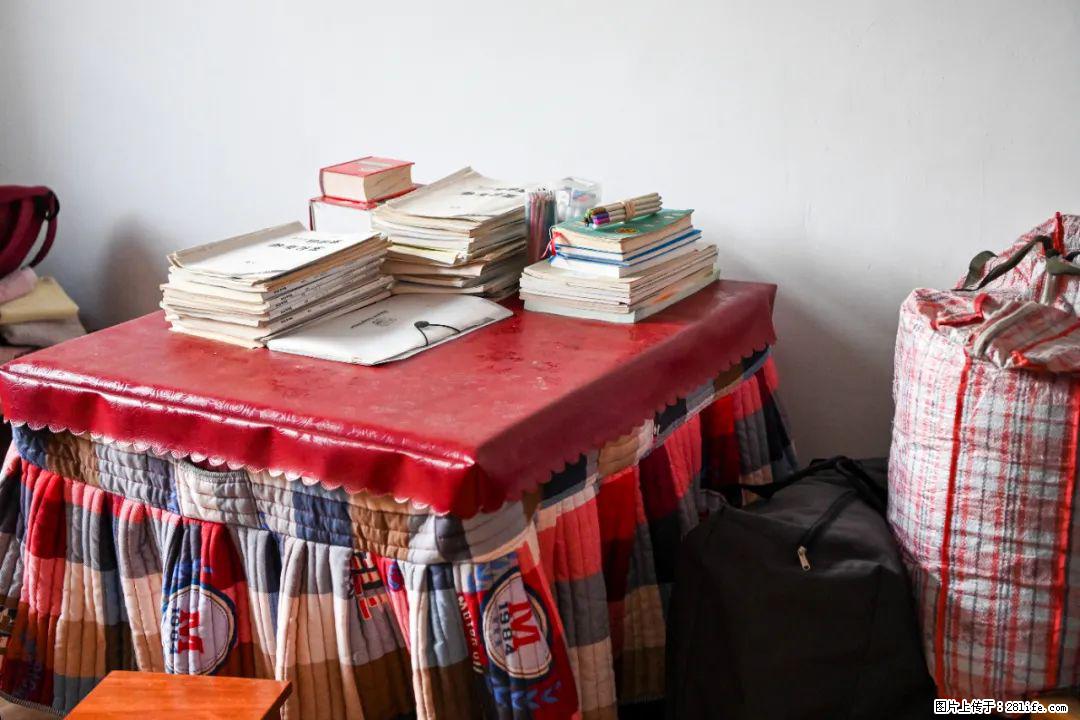 全网追的“扁担女孩”,找了一份暑假工,时薪12元 - 徐州生活资讯 - 徐州28生活网 xz.28life.com